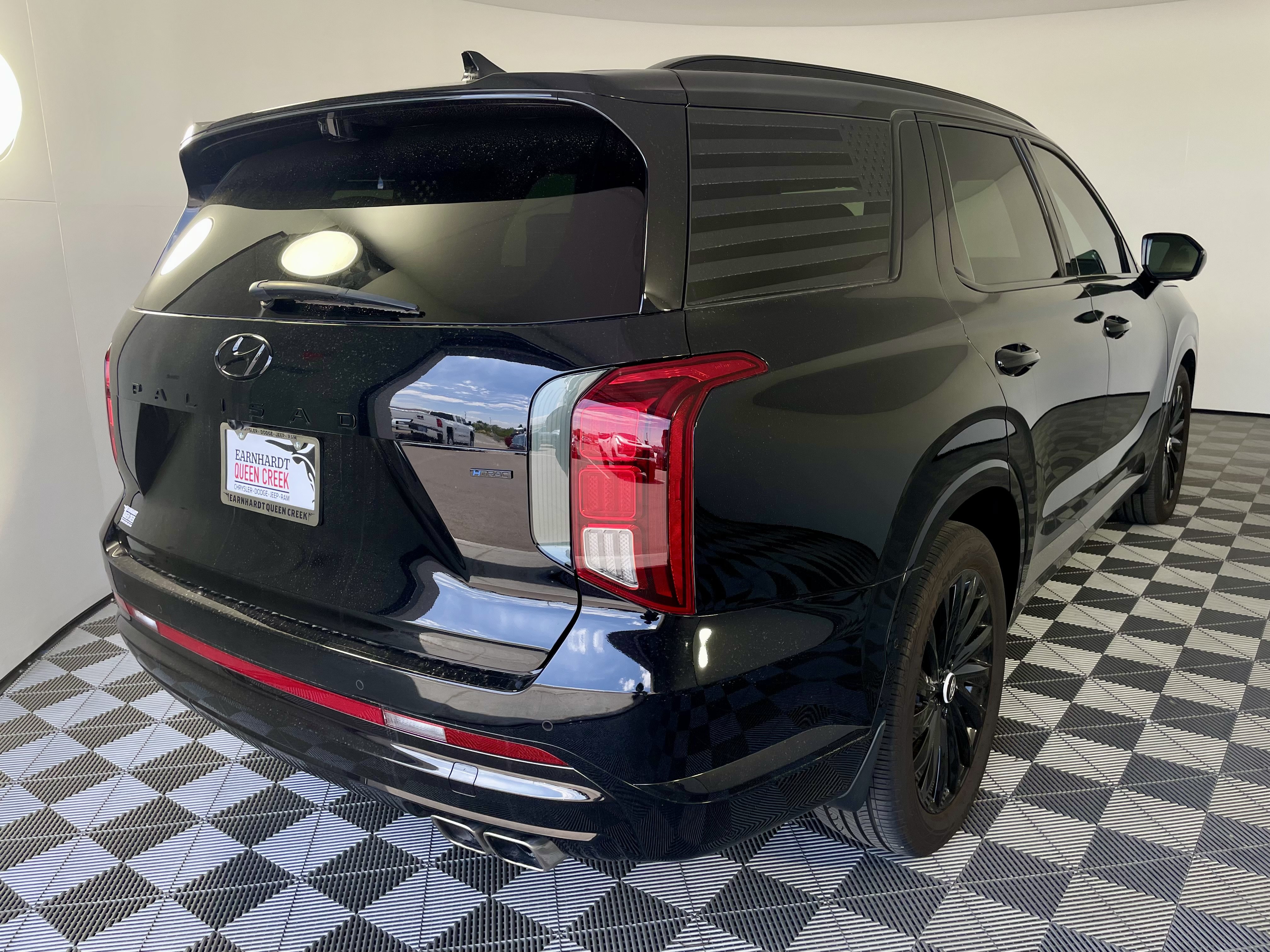 Used 2025 Hyundai Palisade Calligraphy AWD/4WD image 5