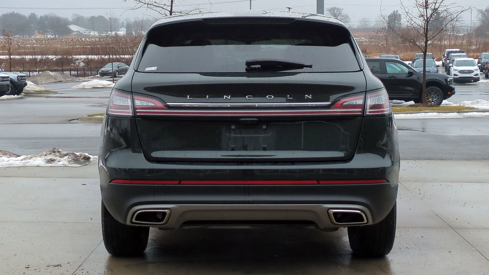 Used 2022 Lincoln Nautilus Reserve AWD/4WD image 5