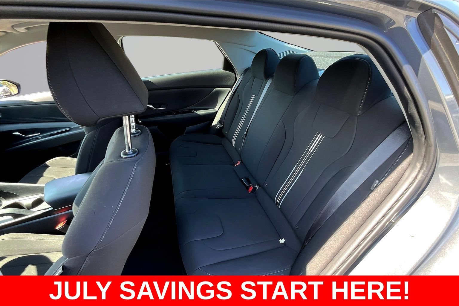 Used 2024 Hyundai Elantra SEL FWD image 23