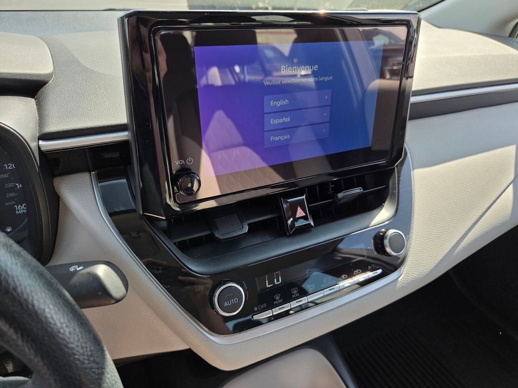 Certified 2025 Toyota Corolla LE image 20