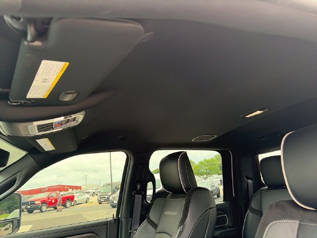 Used 2026 RAM 3500 Laramie AWD/4WD image 21