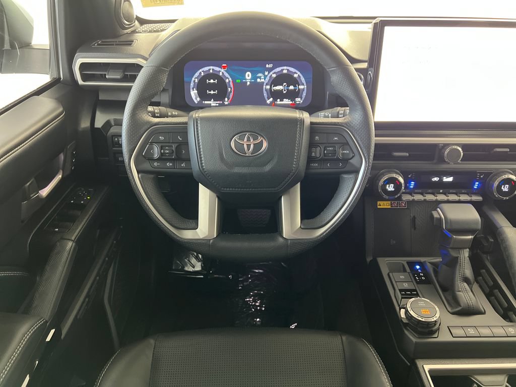 Used 2026 Toyota 4Runner Limited AWD/4WD image 16