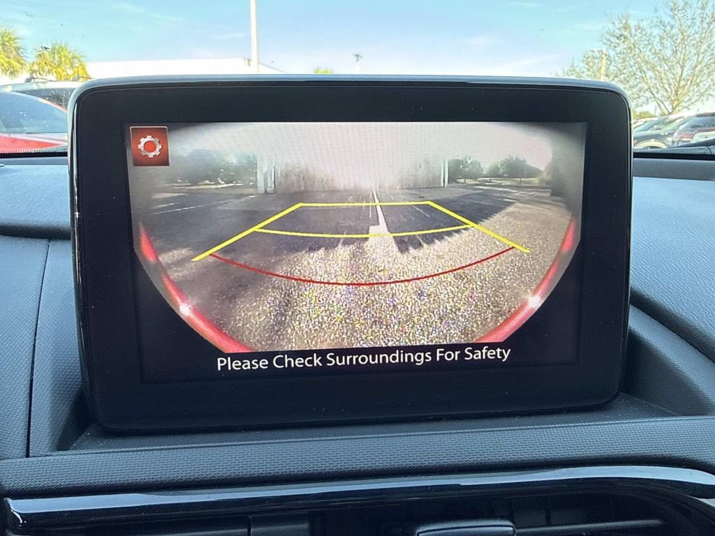 Used 2019 MAZDA MX-5 Miata RF Grand Touring image 21