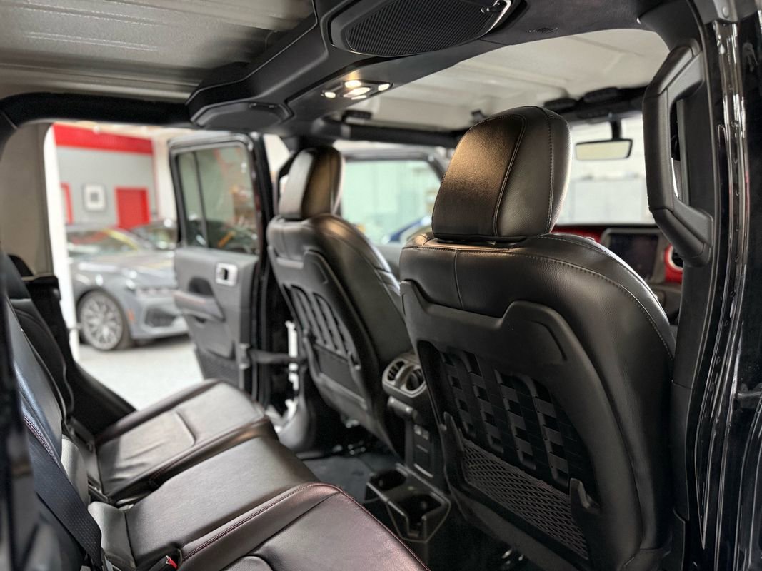 Used 2022 Jeep Gladiator Rubicon w/ Trailer Tow Package AWD/4WD image 19