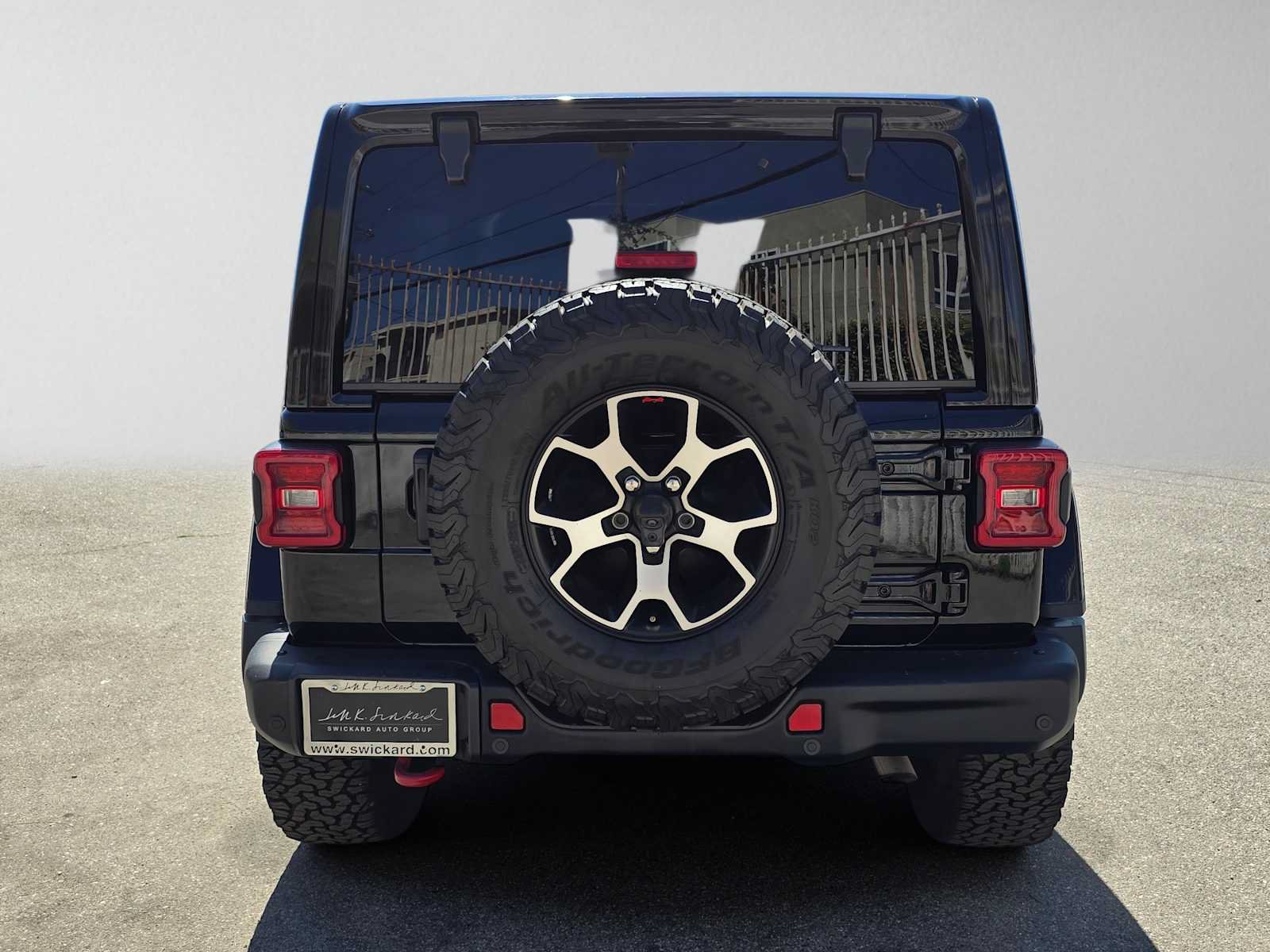 Used 2021 Jeep Wrangler Unlimited Rubicon AWD/4WD image 4