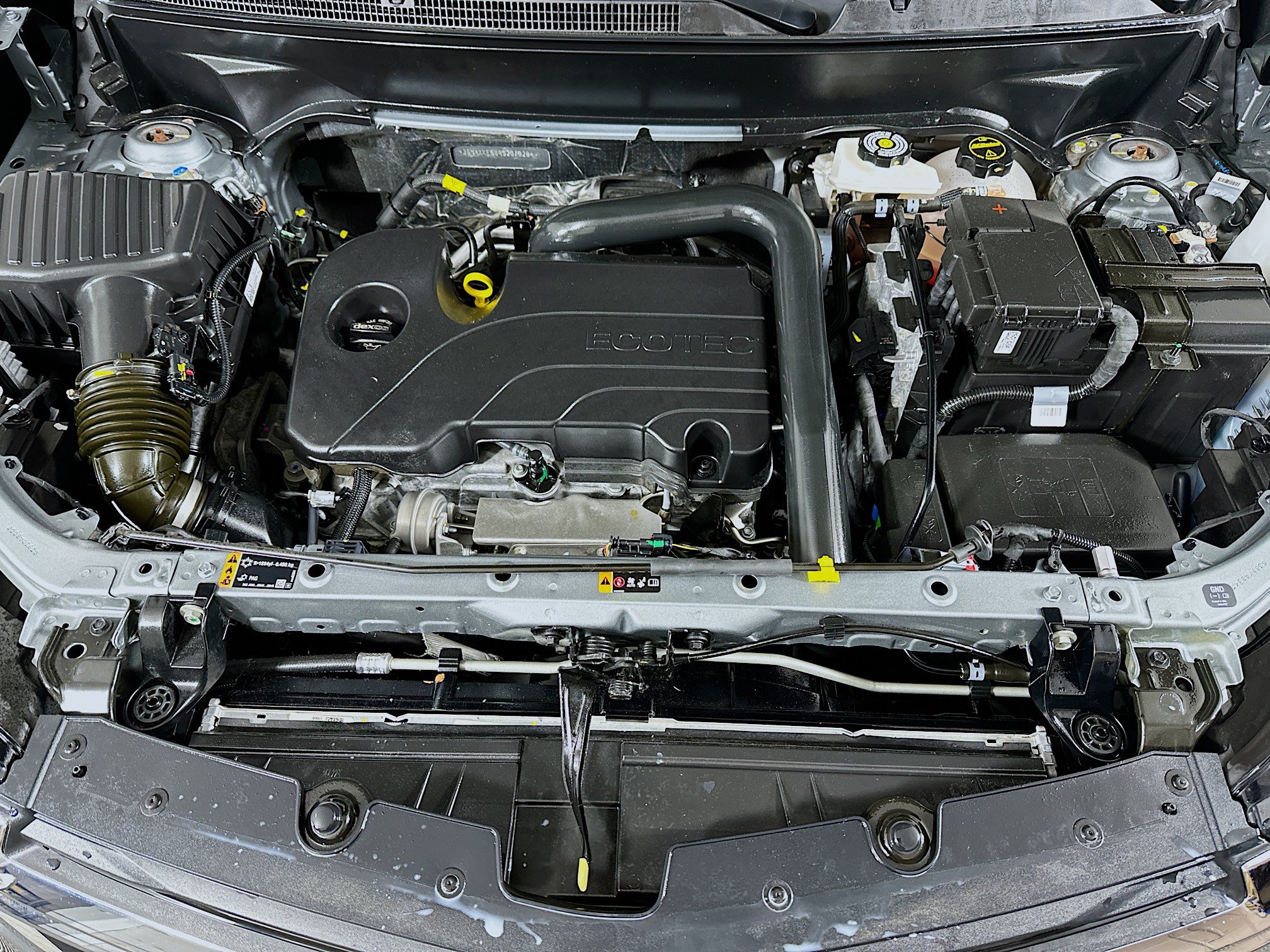 Used 2024 Chevrolet Equinox LT w/ LPO, Floor Liner Package FWD image 27