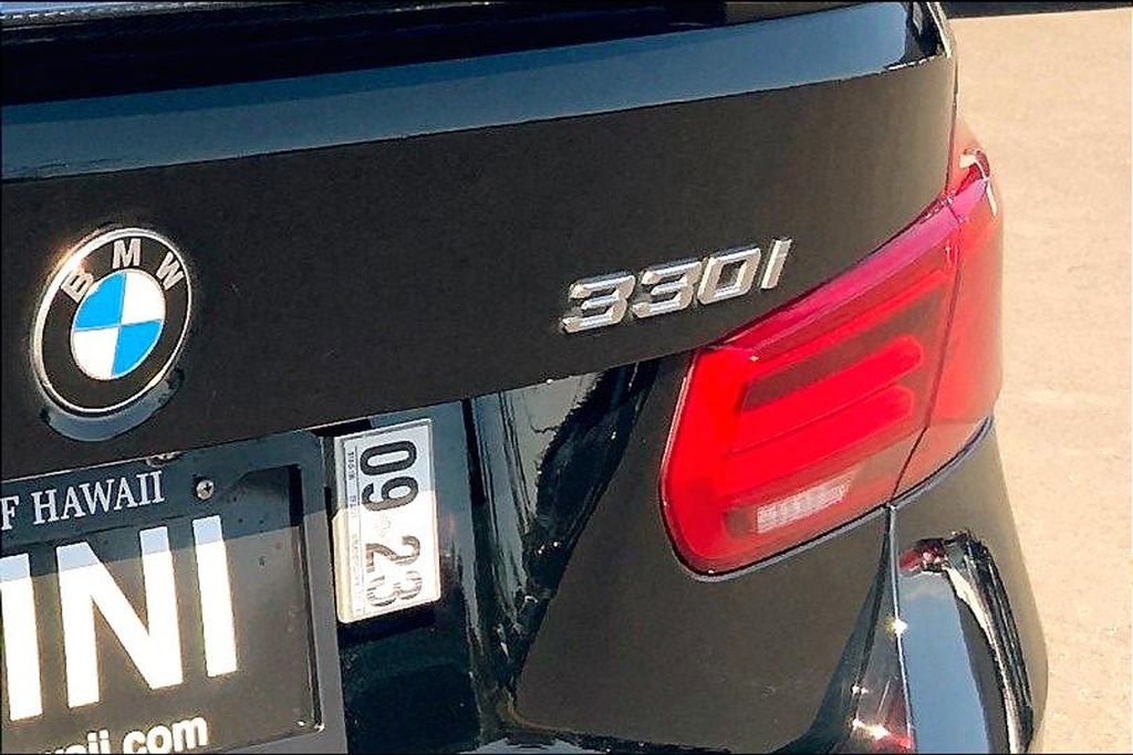 Used 2017 BMW 330i Sedan image 30