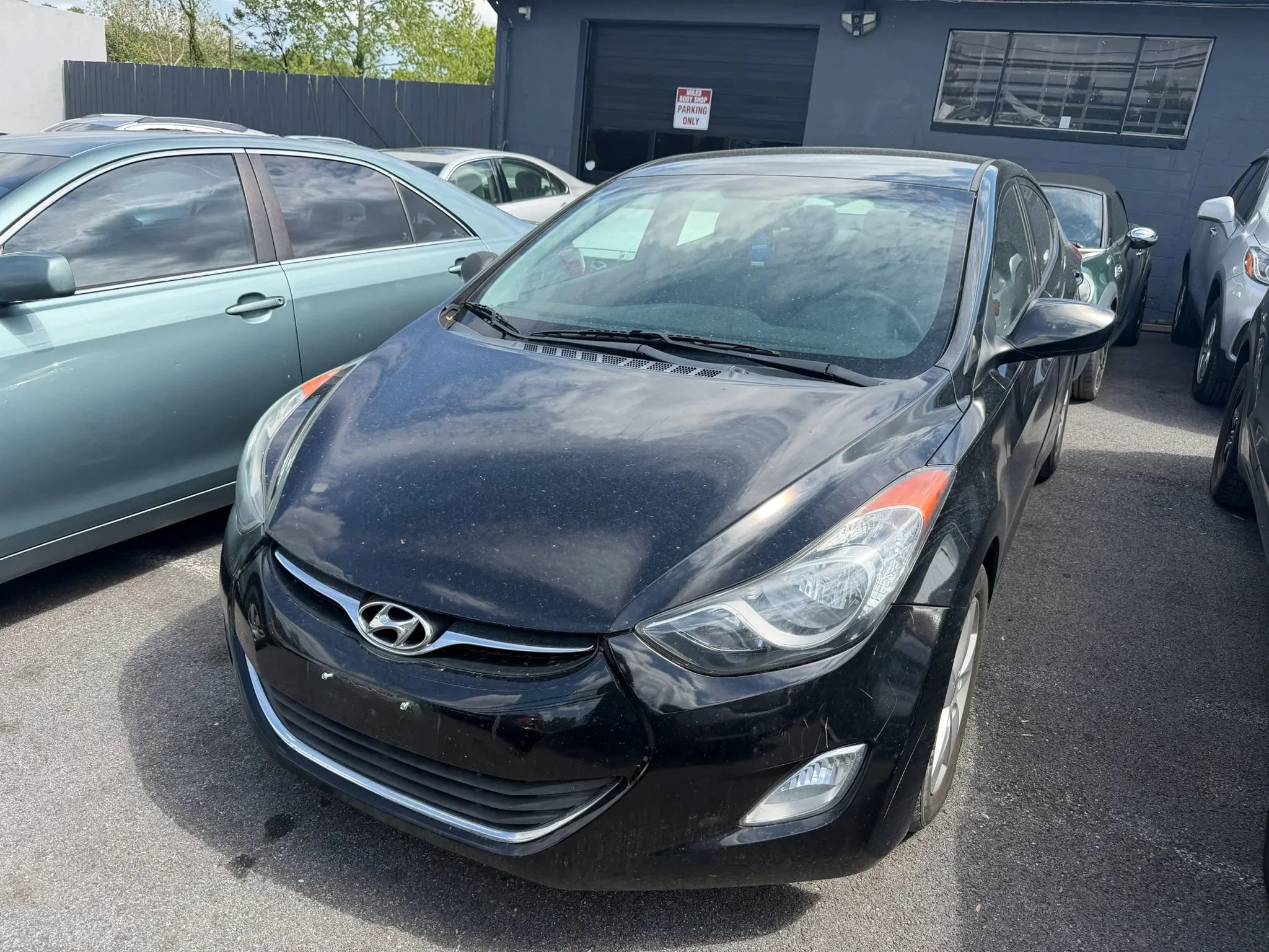 Used 2013 Hyundai Elantra GLS w/ Preferred Pkg FWD image 1