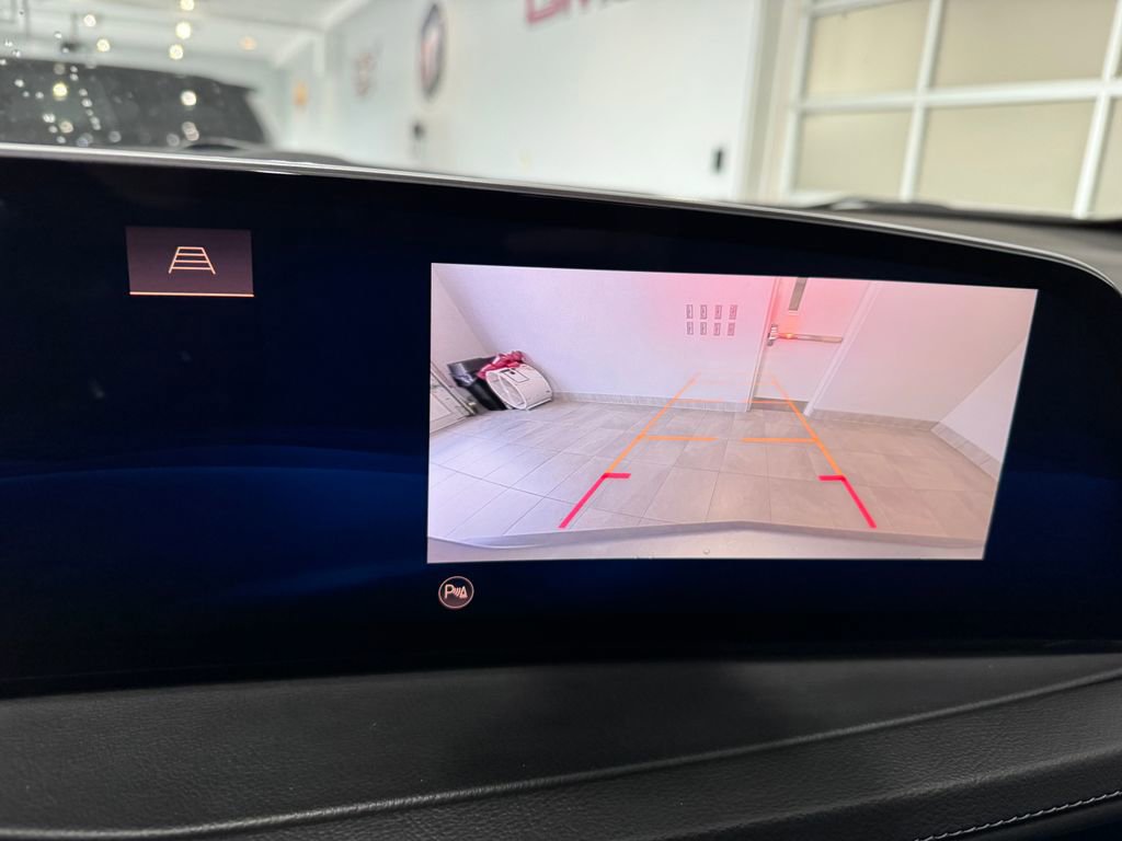 Certified 2024 Cadillac XT4 Premium Luxury image 19