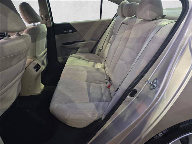 Used 2015 Honda Accord EX image 19