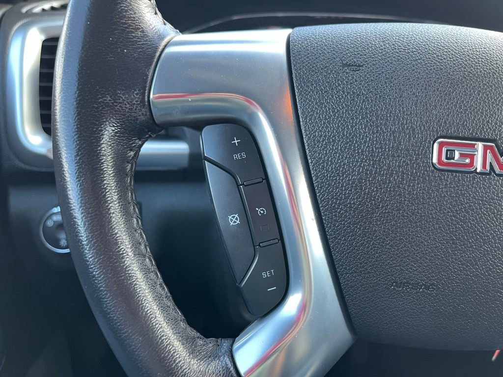 Used 2016 GMC Acadia SLE image 30