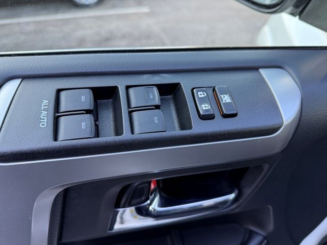 Used 2019 Toyota 4Runner Limited image 10