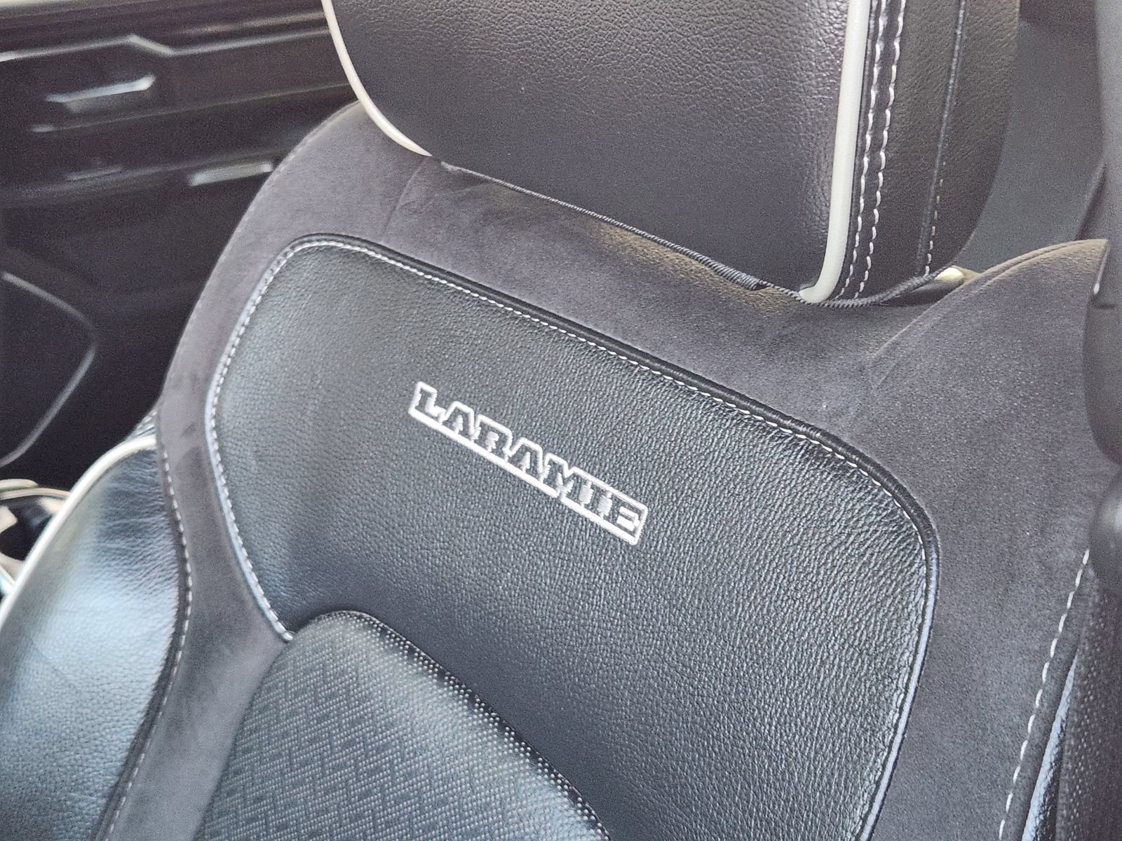 Used 2022 RAM 1500 Laramie w/ Sport Appearance Package RWD image 15