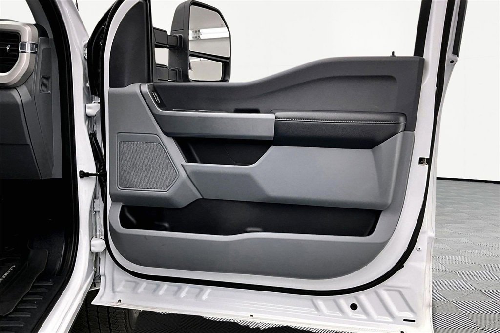 Used 2024 Ford F250 XLT w/ FX4 Off-Road Package image 25