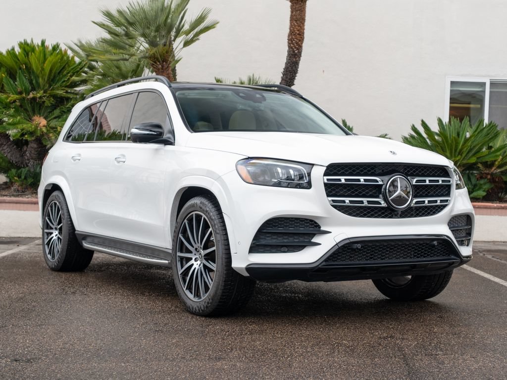 Used 2023 Mercedes-Benz GLS 450 4MATIC image 11