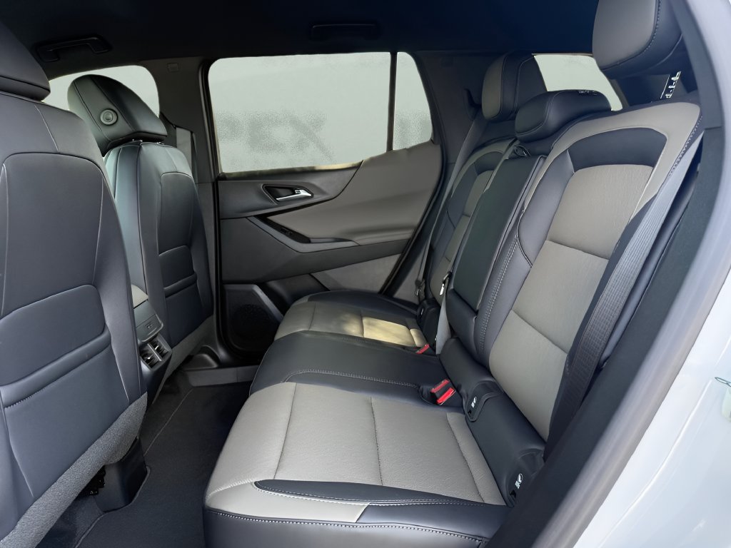 New 2027 Chevrolet Equinox LT FWD image 28