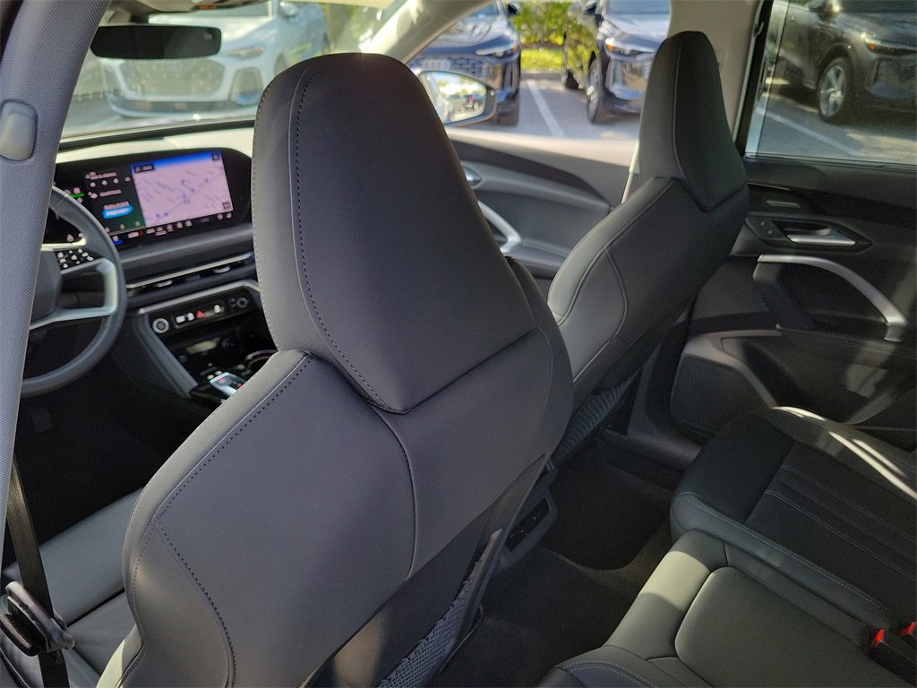 Certified 2025 Audi Q5 Premium Plus w/ Premium Plus image 26