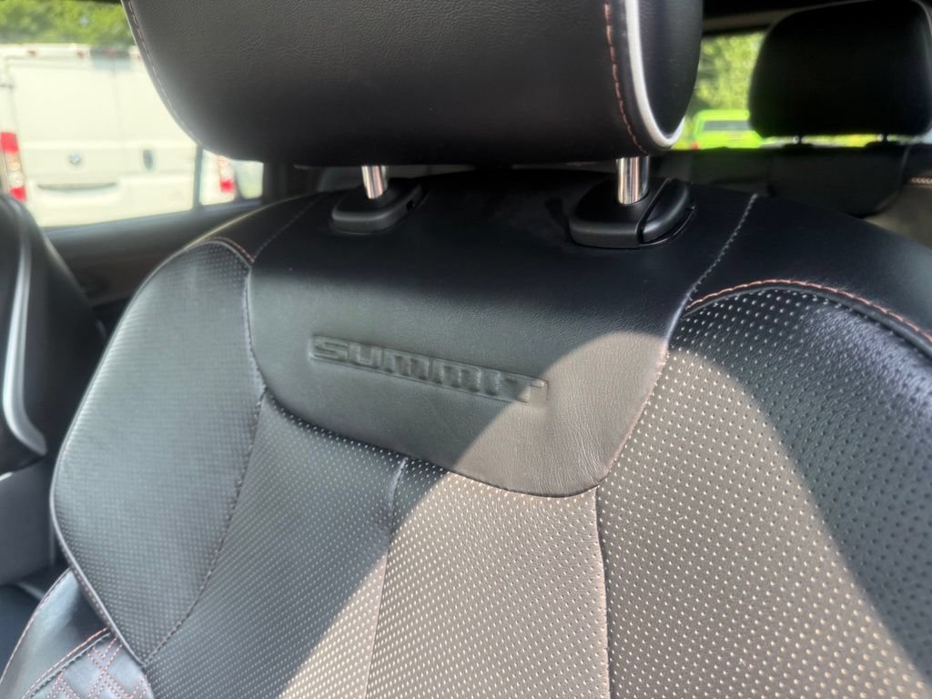 Certified 2023 Jeep Grand Cherokee Summit w/ Advanced Protech Group IV AWD/4WD image 15