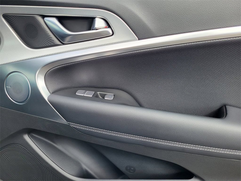 New 2026 Genesis G70 2.5T Prestige AWD/4WD image 14