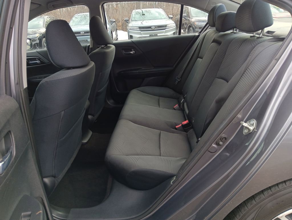 Used 2016 Honda Accord LX image 22