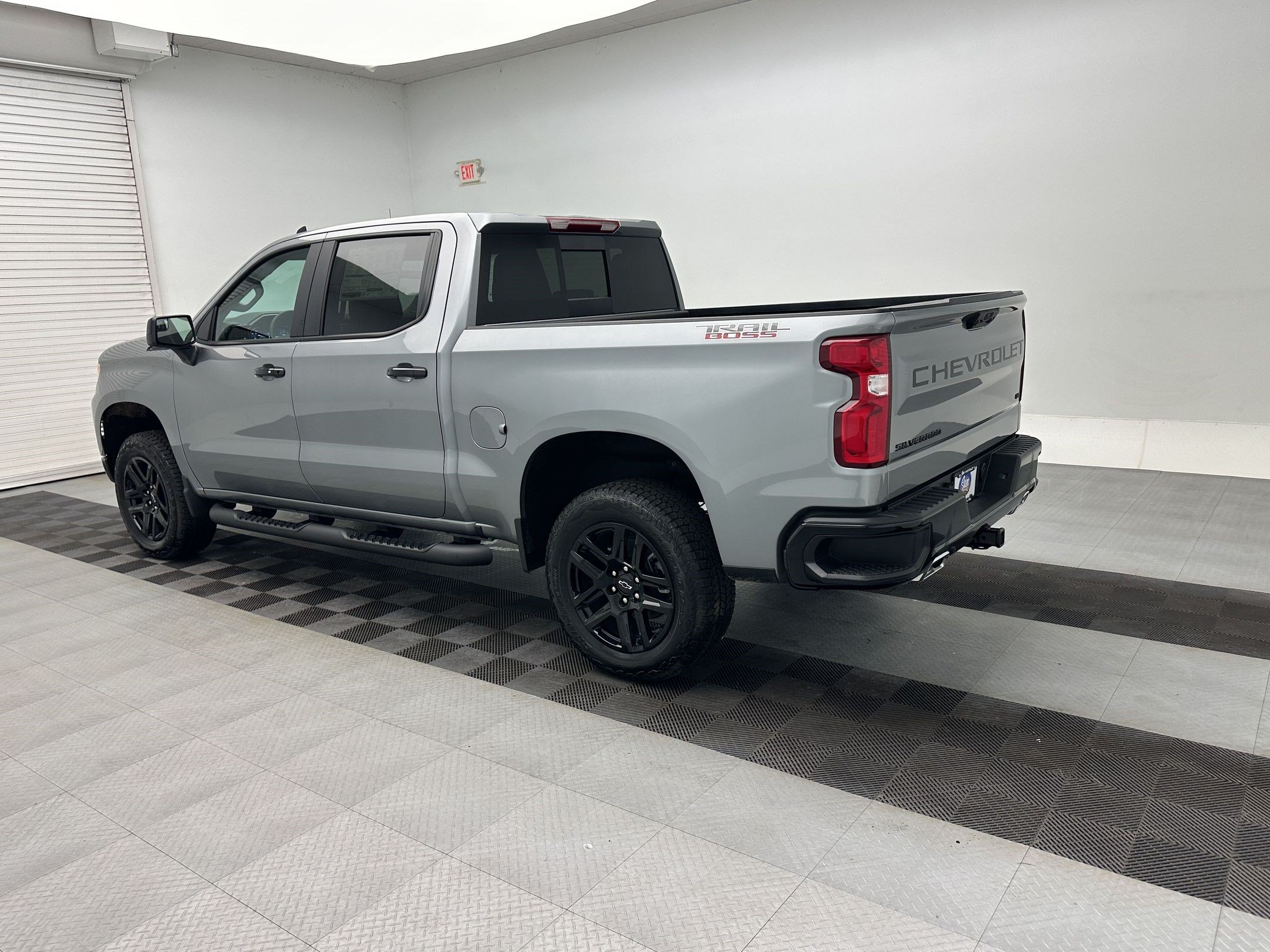 New 2026 Chevrolet Silverado 1500 LT Trail Boss w/ Convenience Package II AWD/4WD image 3