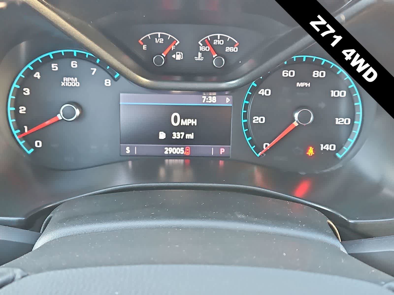 Used 2022 Chevrolet Colorado Z71 AWD/4WD image 22