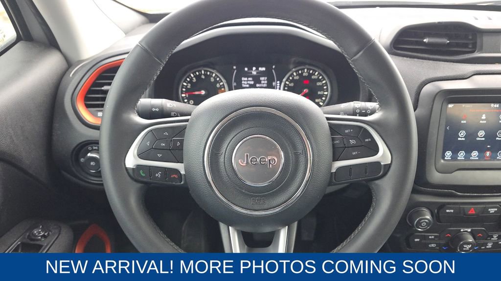 Used 2020 Jeep Renegade Latitude image 14