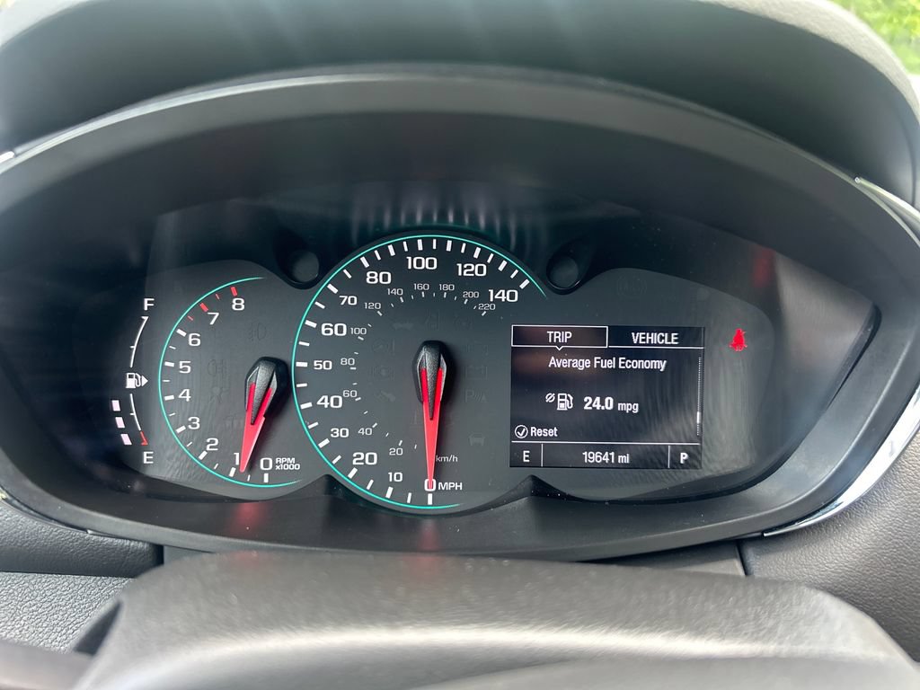Used 2020 Chevrolet Trax LT AWD/4WD image 15