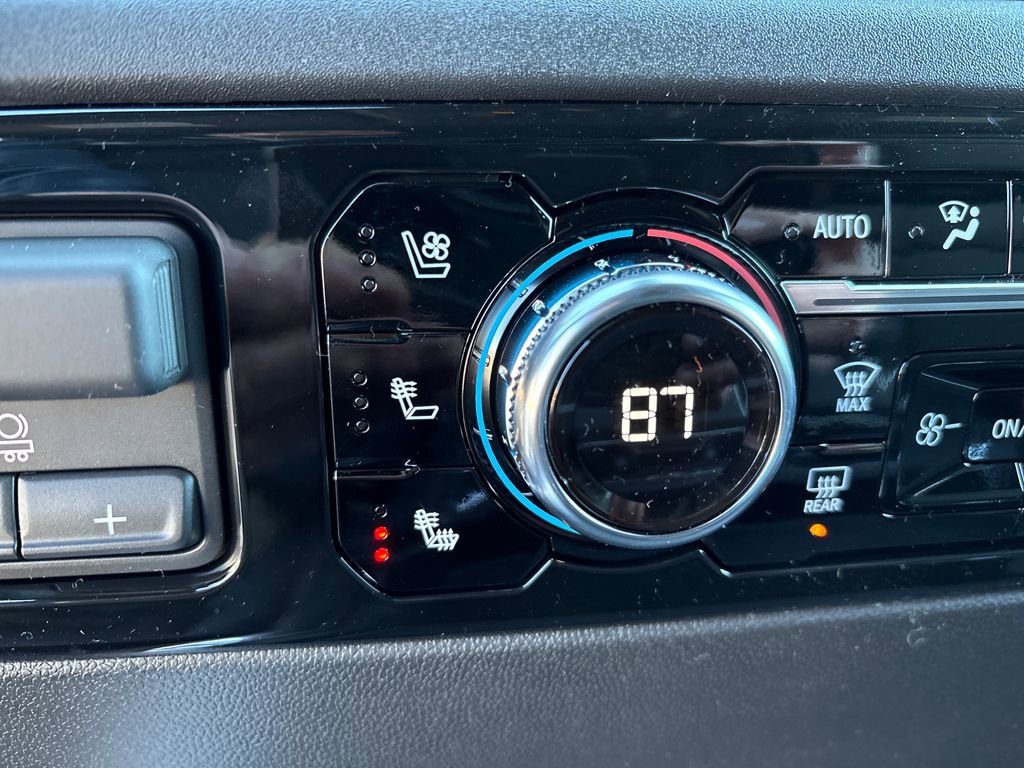 New 2026 GMC Sierra 2500 SLT w/ SLT Premium Package image 26