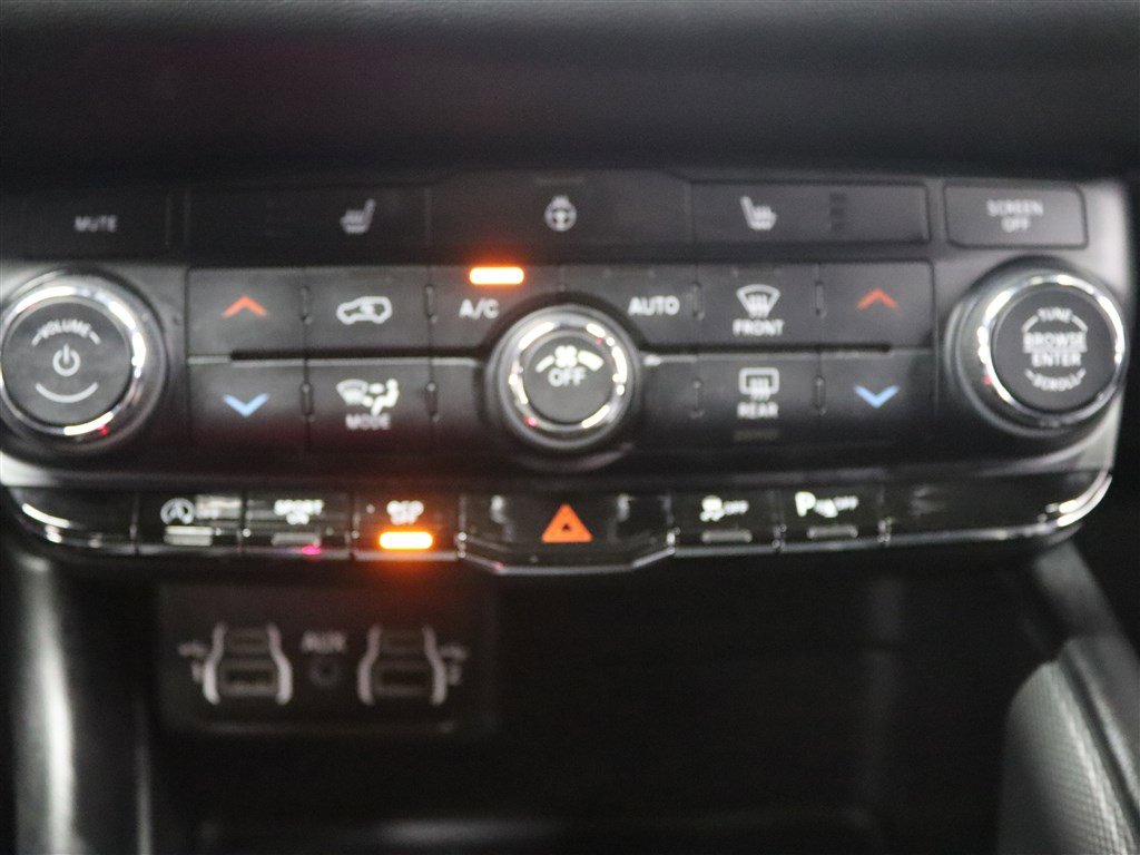 Used 2022 Dodge Durango GT AWD/4WD image 25