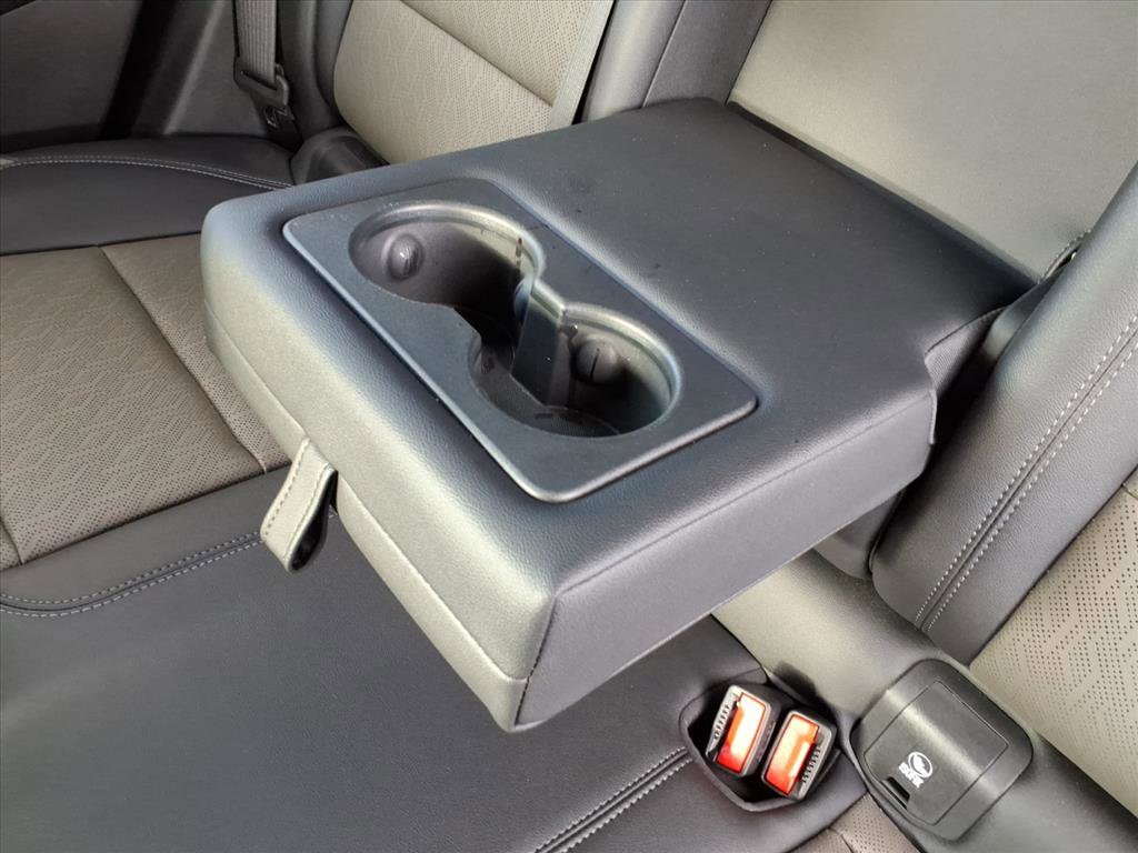 Used 2026 Chevrolet Equinox LT w/ Convenience Package II image 35