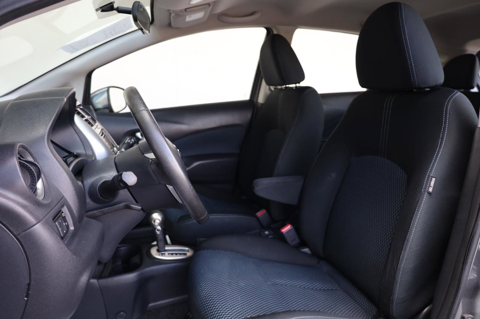 Used 2016 Nissan Versa Note SV FWD image 15