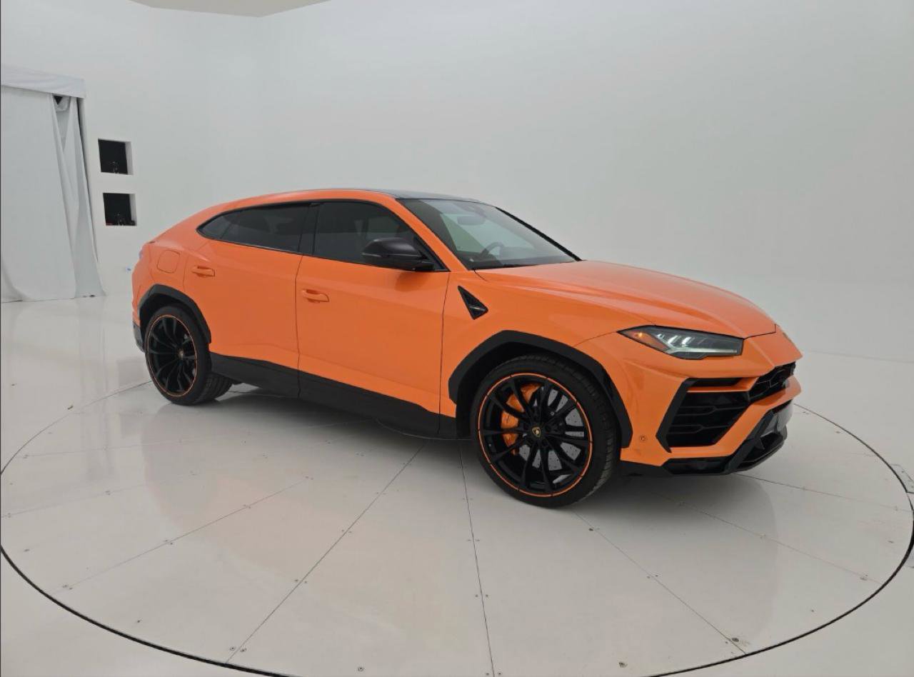 Used 2022 Lamborghini Urus image 4