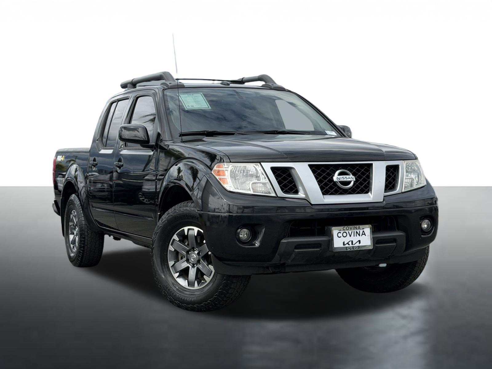 Used 2017 Nissan Frontier PRO-4X w/ Pro-4x Luxury Package AWD/4WD image 2