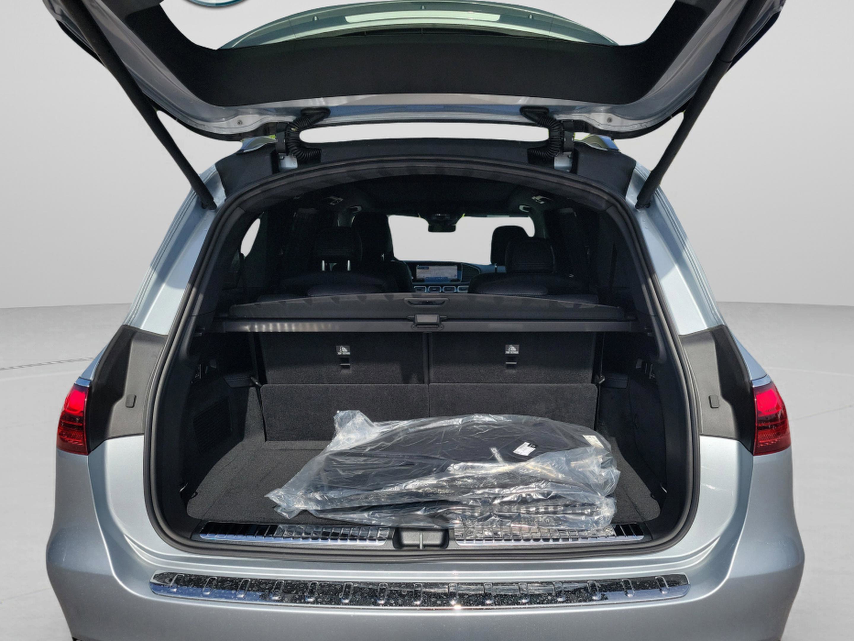 New 2026 Mercedes-Benz GLS 580 4MATIC image 5