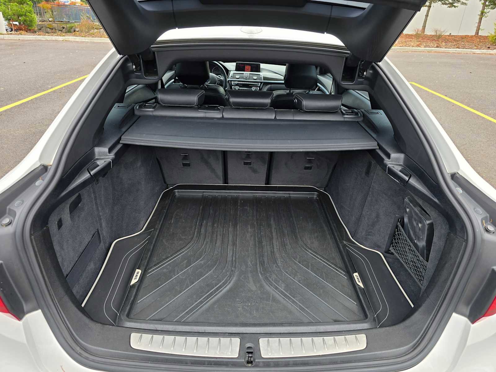 Used 2018 BMW 330i Gran Turismo xDrive 330i xDrive image 16