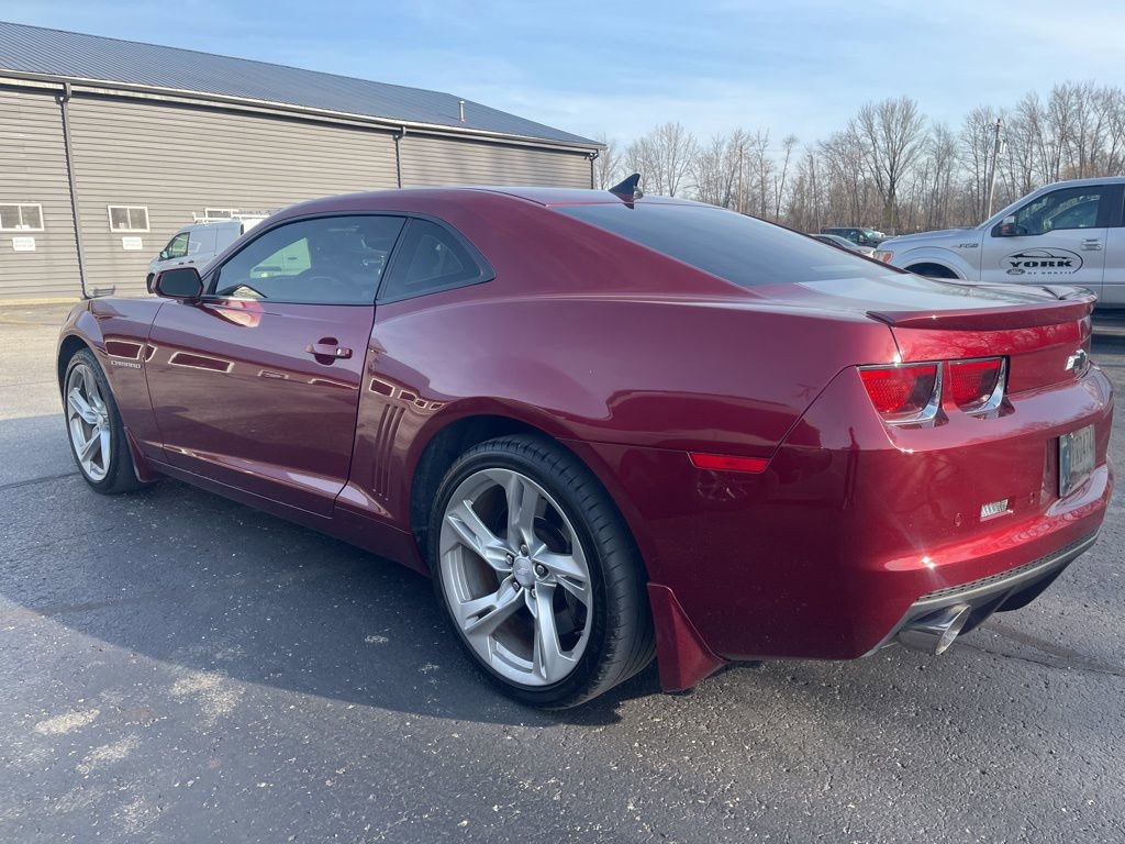 Used 2010 Chevrolet Camaro SS w/ RS Package image 3
