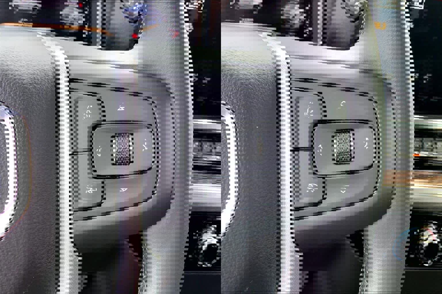 Used 2024 GMC Sierra 1500 Elevation image 25