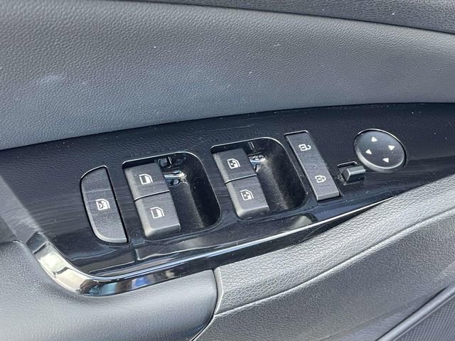 Used 2023 Kia Sportage EX image 25
