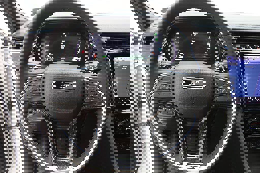 Used 2022 Jeep Grand Cherokee Trailhawk w/ Advanced Protech Group II AWD/4WD image 20