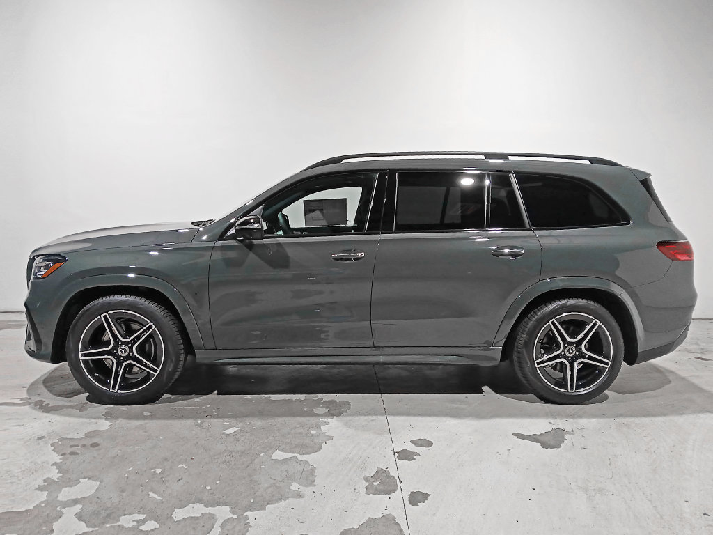 New 2026 Mercedes-Benz GLS 450 4MATIC image 4
