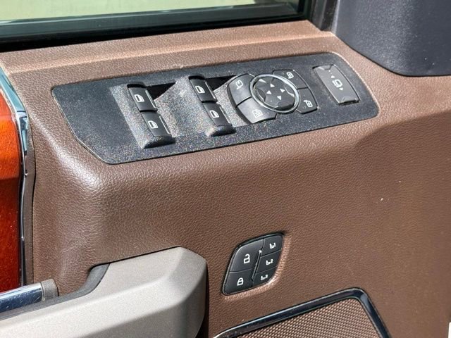 Used 2022 Ford F350 King Ranch w/ King Ranch Ultimate Package AWD/4WD image 27