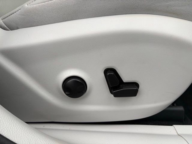 Used 2022 Jeep Cherokee Latitude Lux image 28