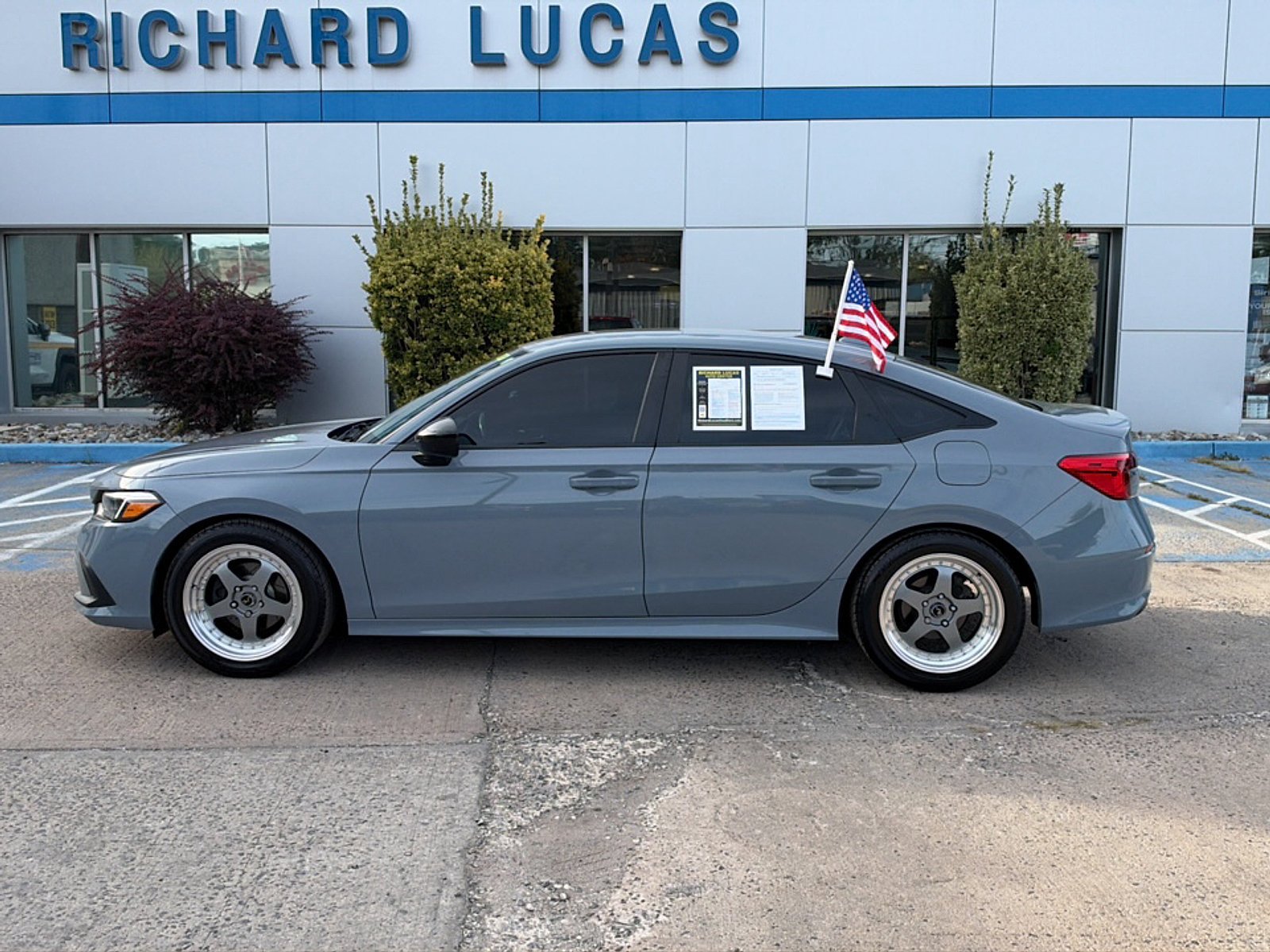 Used 2024 Honda Civic Sport image 8