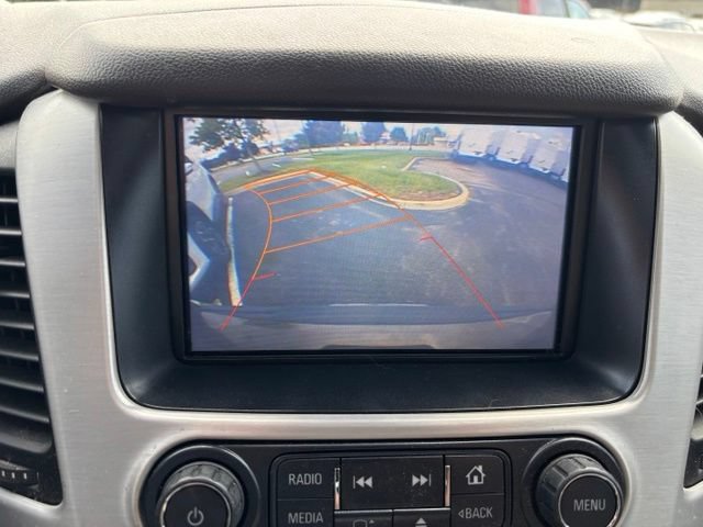 Used 2016 GMC Yukon XL SLT w/ Open Road Package AWD/4WD image 24