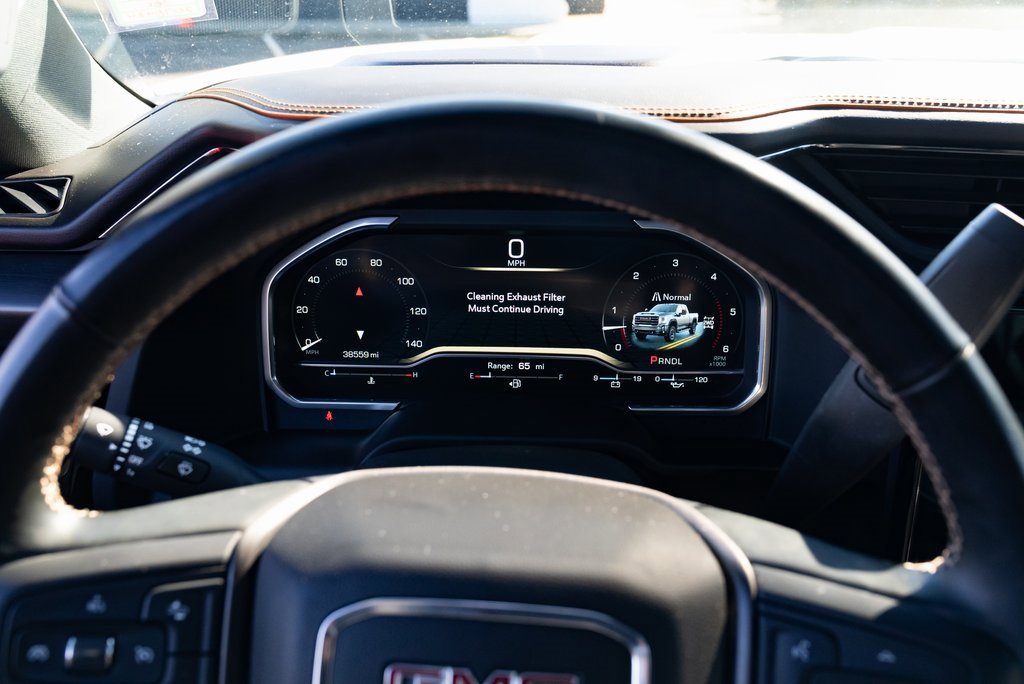 Used 2024 GMC Sierra 2500 AT4 w/ Technology Package image 12