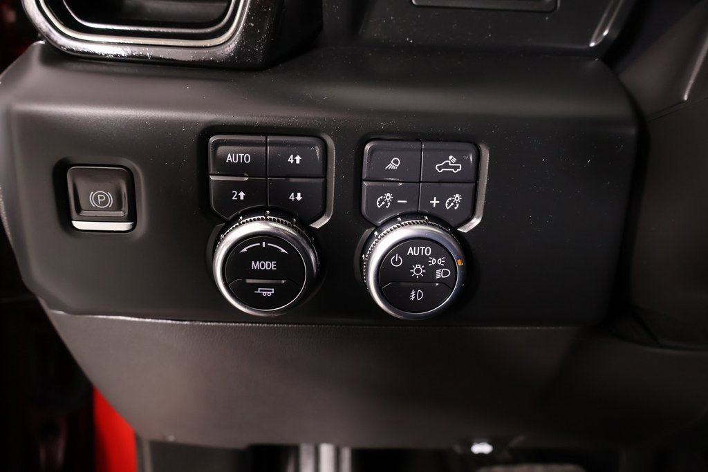 Used 2023 GMC Sierra 1500 AT4 w/ AT4 Premium Package image 10