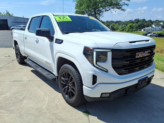Used 2024 GMC Sierra 1500 Elevation w/ X31 Off-Road Package AWD/4WD image 3