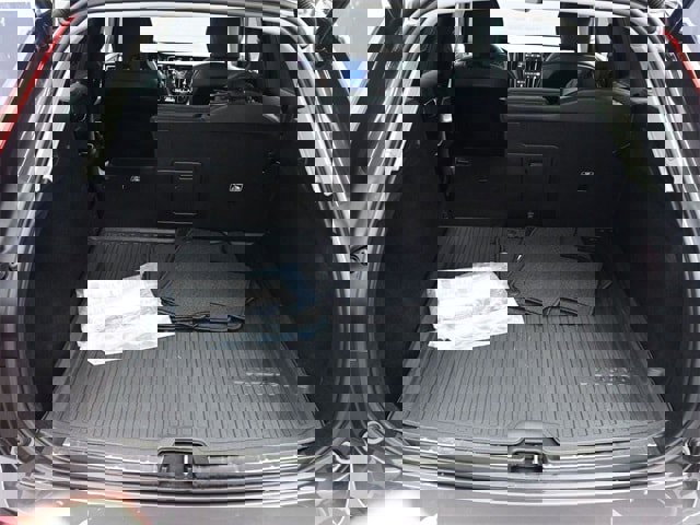 Certified 2023 Volvo XC60 B5 Plus image 24