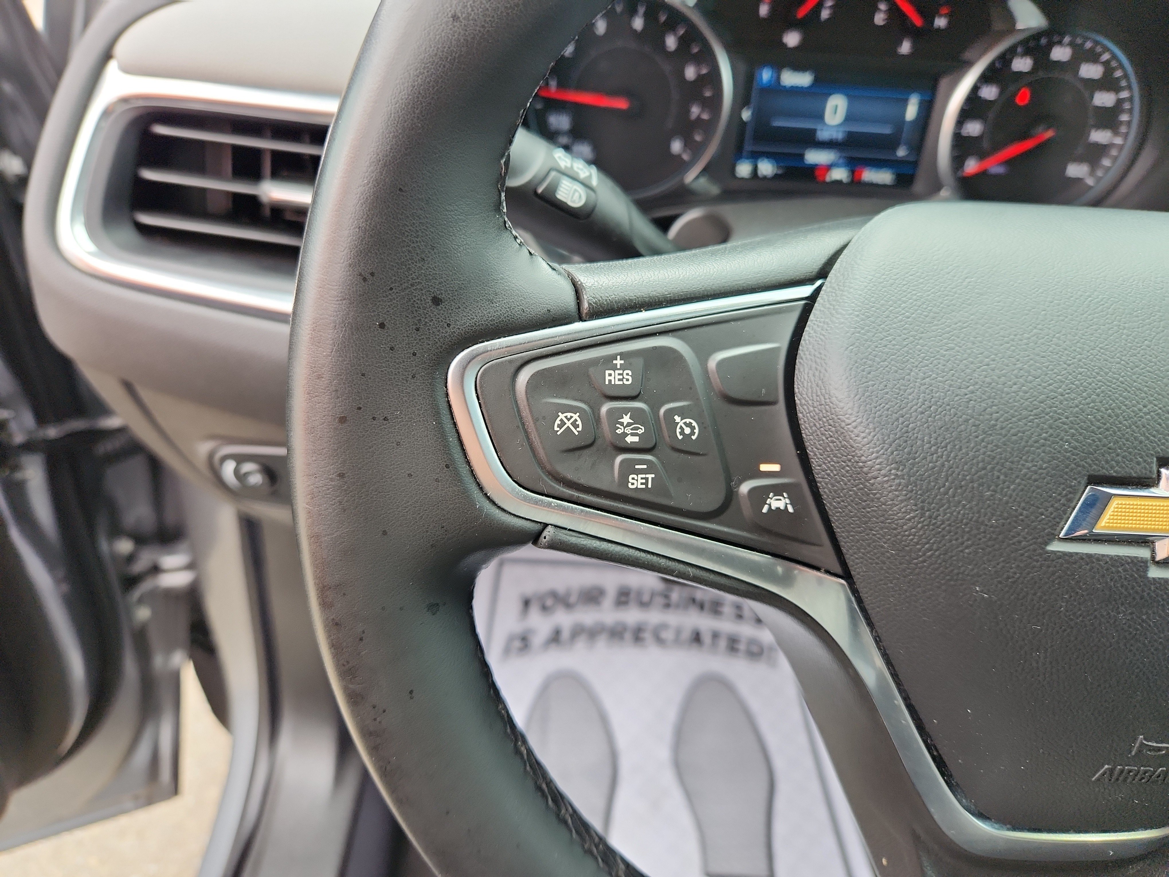 Used 2024 Chevrolet Equinox LT FWD image 29